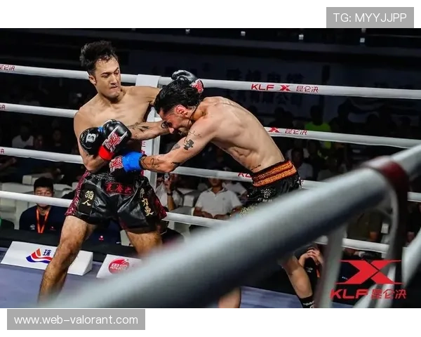 萨力曼·奥布力海日昆仑决赛事争取连胜并挑战KO新纪录 萨力曼·奥布力海日昆仑决赛事争取连胜并挑战KO新纪录