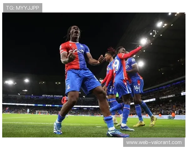 水晶宫客场2-1绝杀富勒姆，格伊头球助球队取三分