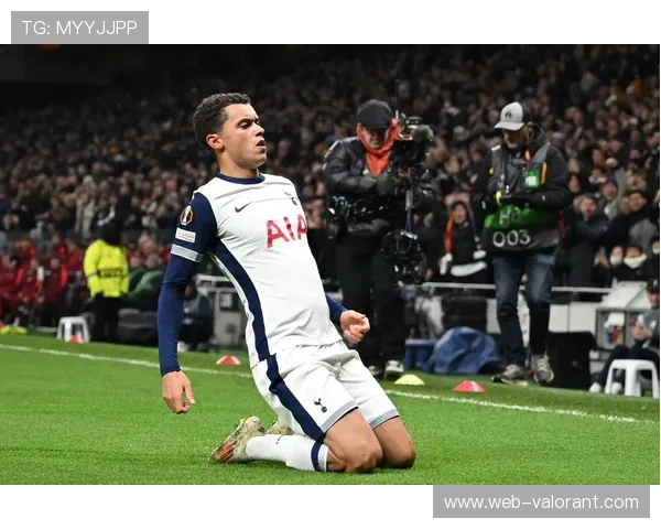 水晶宫豪掷3800万欧从热刺签下威尔士国脚布伦南·约翰逊 水晶宫豪掷3800万欧从热刺签下威尔士国脚布伦南·约翰逊